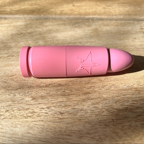 2/$25 or 3/$35 Jeffree Star Cosmetics Velvet Trap Lipstick - Picture 4 of 4